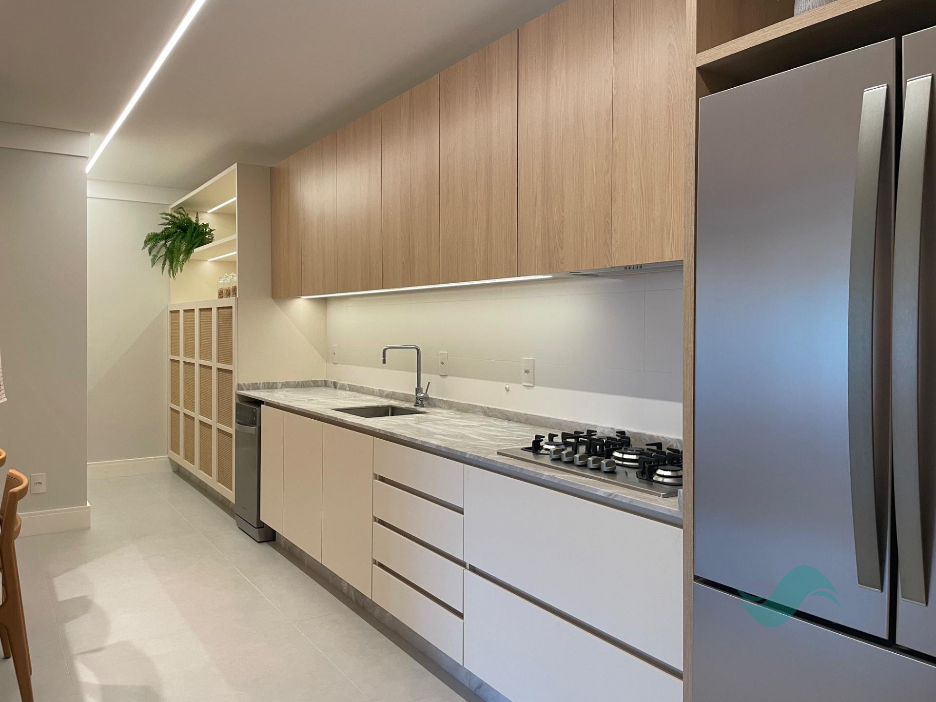 Apartamento à venda com 4 quartos, 4 suítes, 4 vagas e 258m² no Jurerê, Florianópolis (SC) — foto 24 de 24