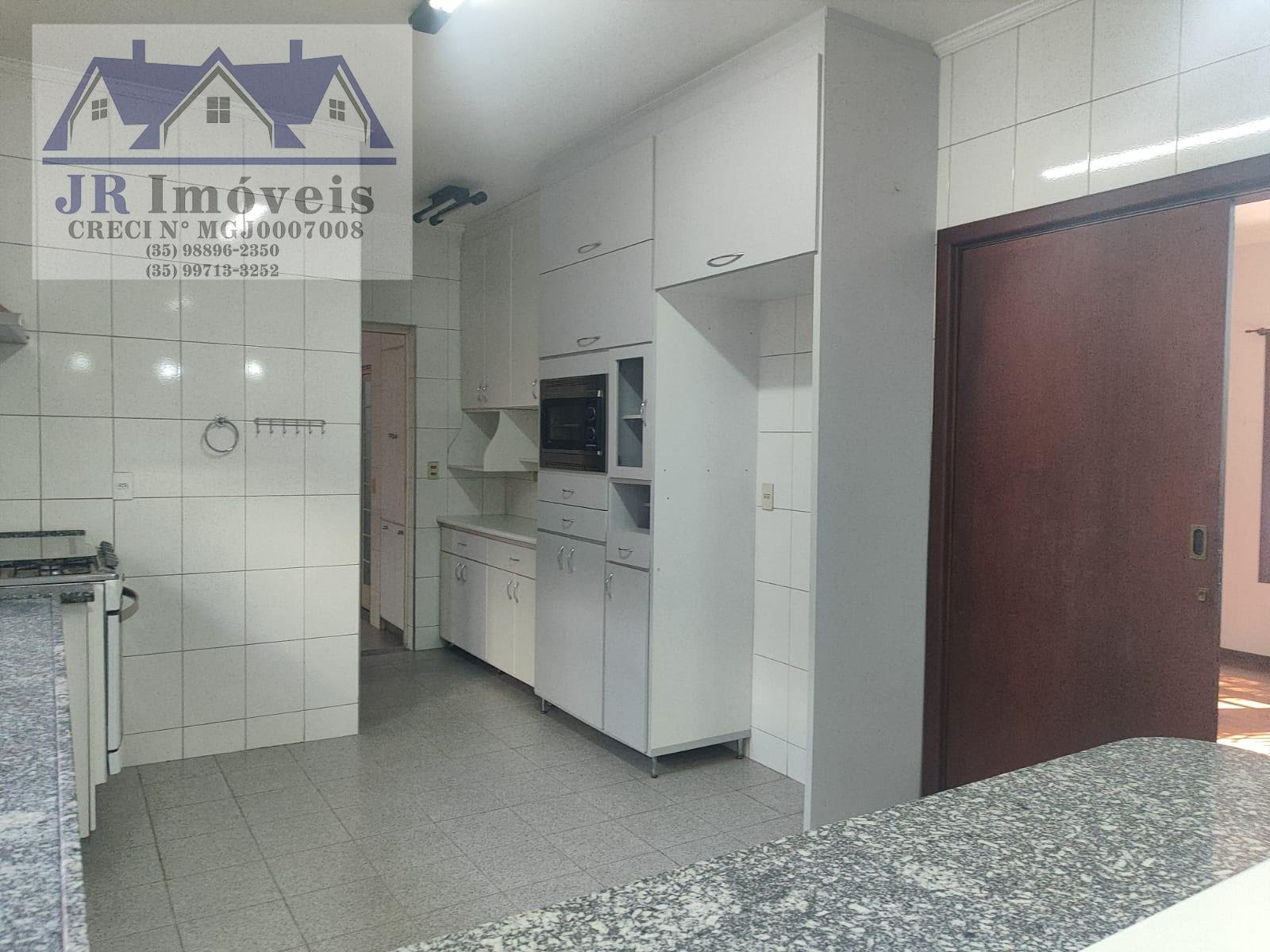 Casa à venda com 3 quartos, 3 suítes e 700m² no Pinheirinho, Itajubá (MG) — foto 20 de 30
