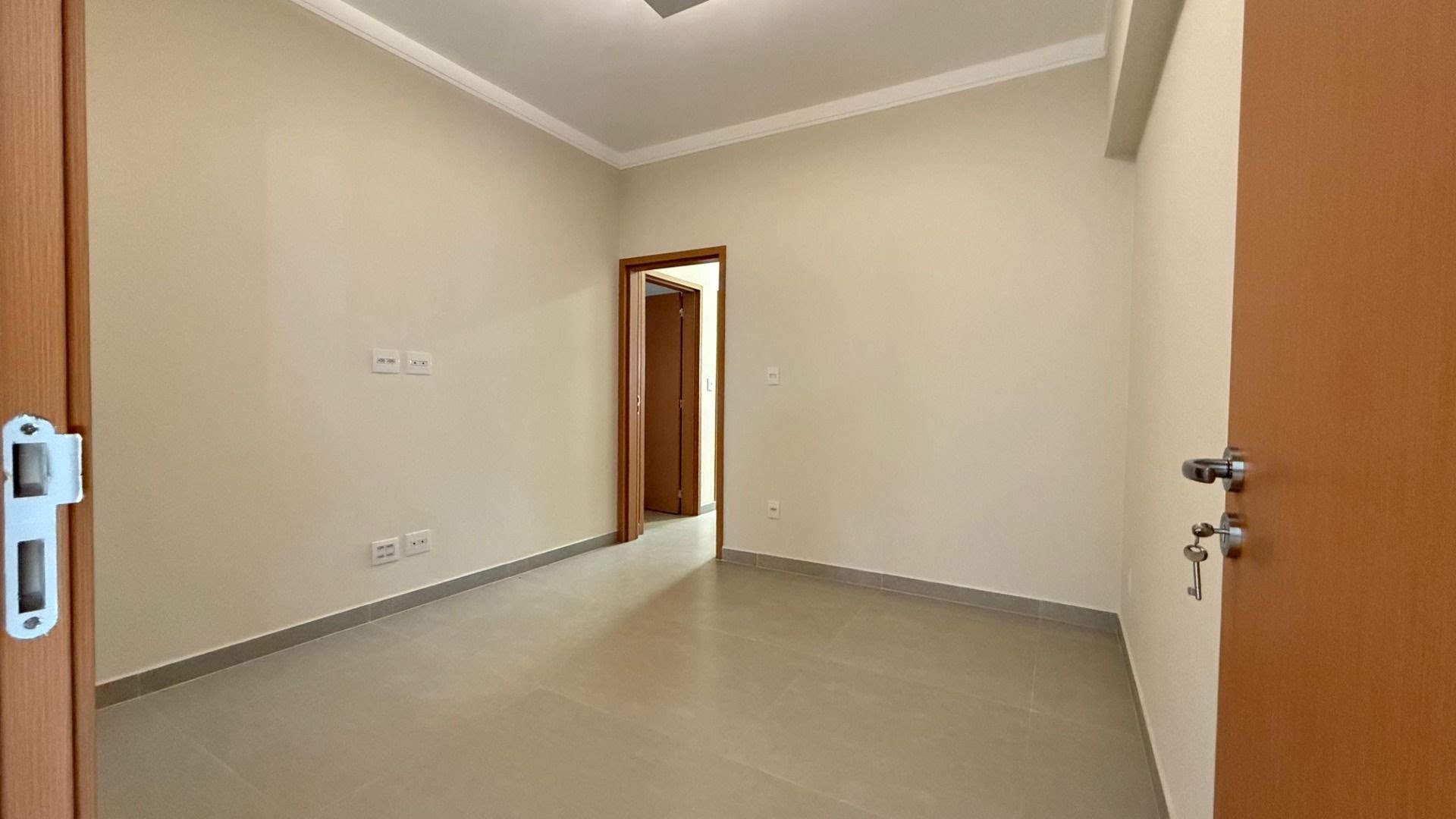 Casa à venda com 3 quartos, 1 suíte, 4 vagas e 157m² no Distrito de Bonfim Paulista, Ribeirão Preto (SP) — foto 8 de 25