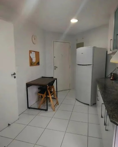 Apartamento 107m² à Venda na Barra com Vista Mar