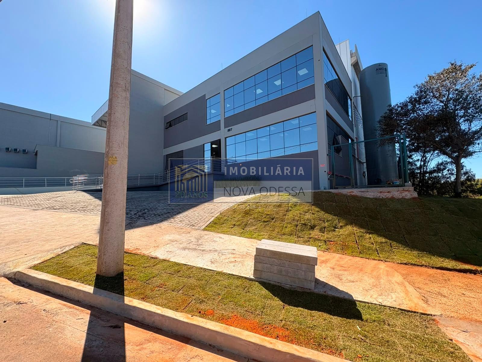 Salão Industrial em Nova Odessa para Locação | 1700m²