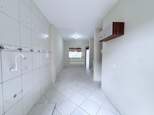 Sobrado em Tabuleiro - Matinhos, PR