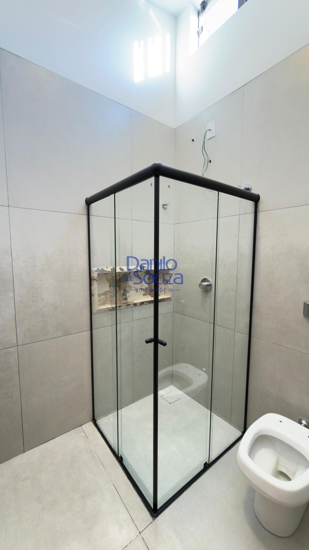 Casa à venda com 3 quartos, 1 suíte, 4 vagas e 360m² no Villagio Park, Araxá (MG) — foto 23 de 30