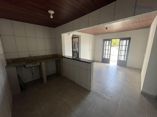 Casa com 1 dormitório para alugar, 47 m² por R$ 1.650+ taxas/mês - Jardim Sofia - Joinville/SC