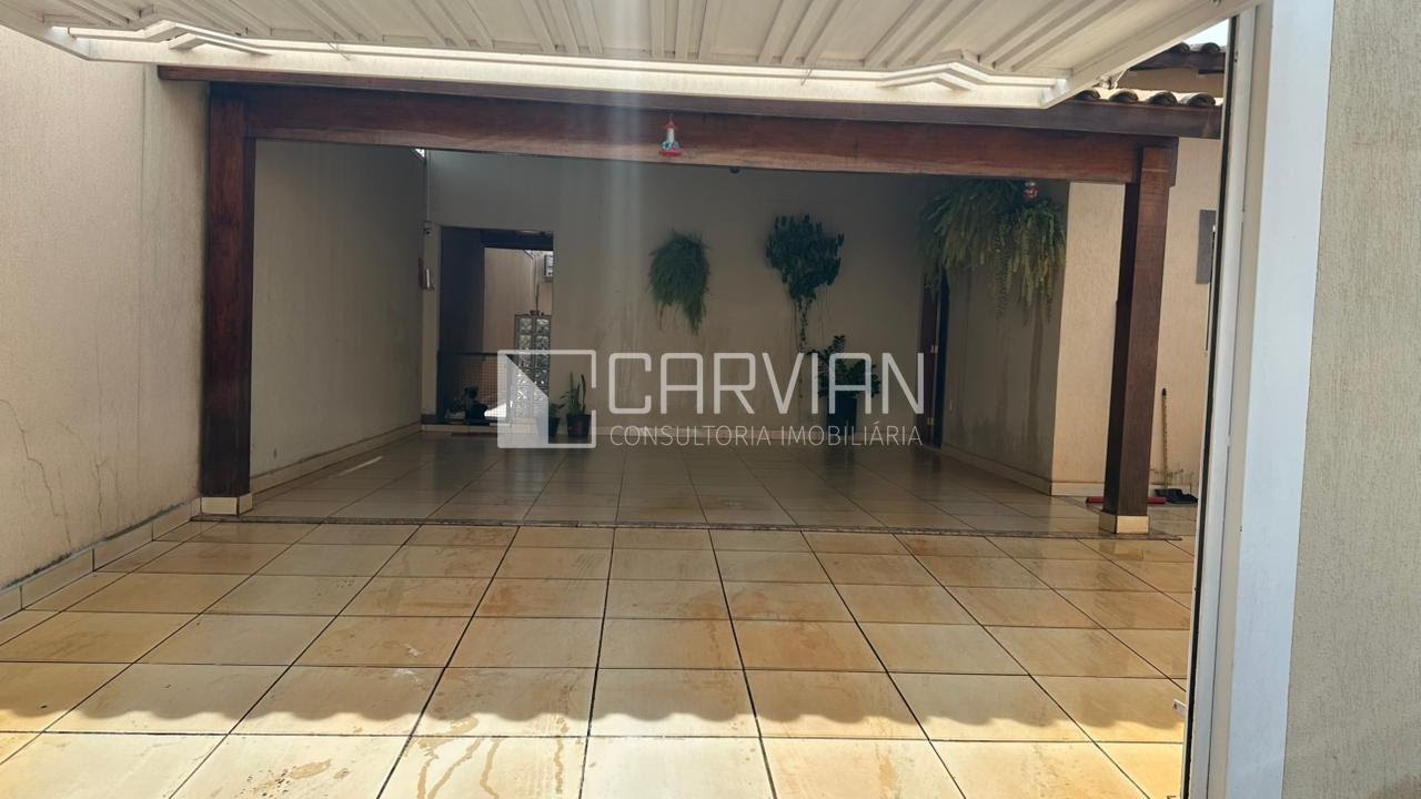 Casa à venda com 3 quartos, 1 suíte, 4 vagas e 135m² no Jardim Ouro Branco, Ribeirão Preto (SP) — foto 2 de 25