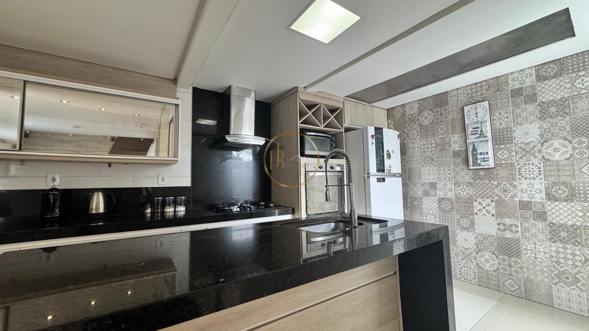 Casa à venda com 3 quartos, 3 suítes, 2 vagas e 150m² no Praia de Taperapuã, Porto Seguro (BA) — foto 2 de 20