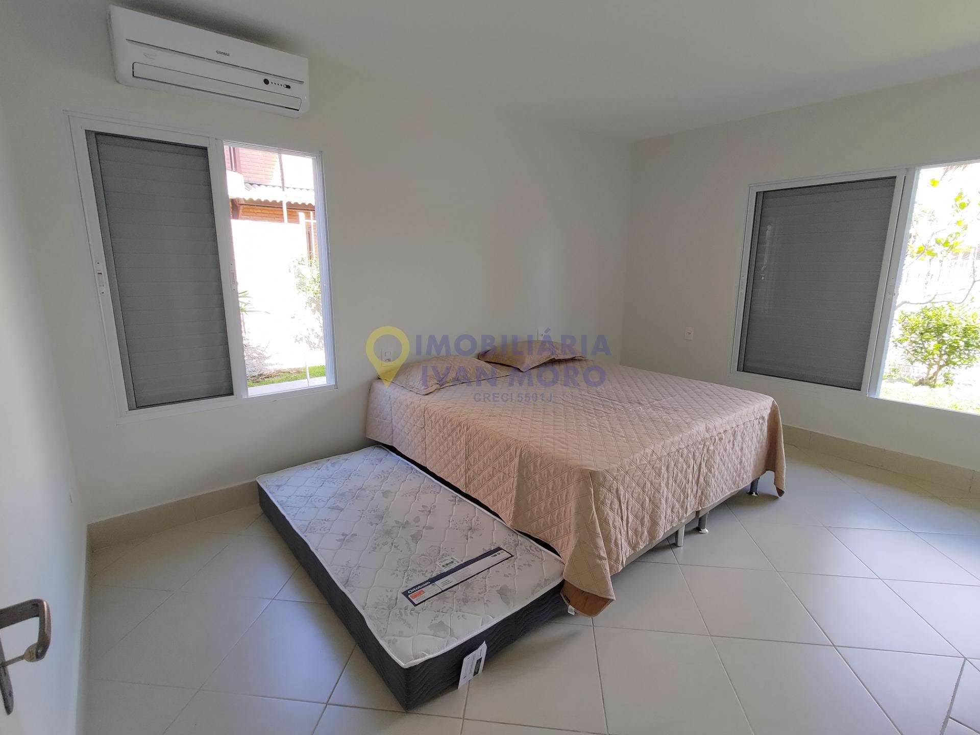 Casa para alugar com 3 quartos, 1 suíte e 3 vagas no Daniela, Florianópolis (SC) — foto 29 de 30