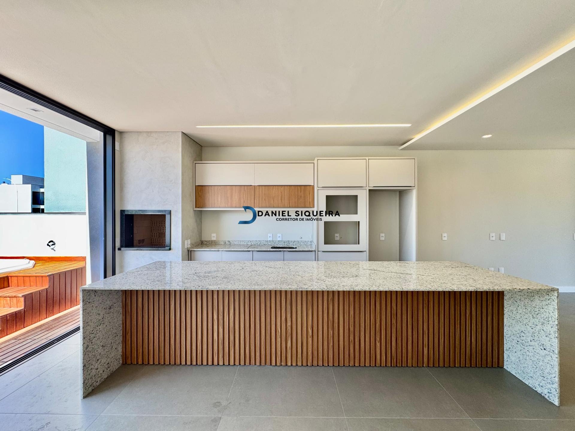 Casa à venda com 3 quartos, 3 suítes, 4 vagas e 215m² no Bairro Deltaville, Biguaçu (SC) — foto 7 de 30