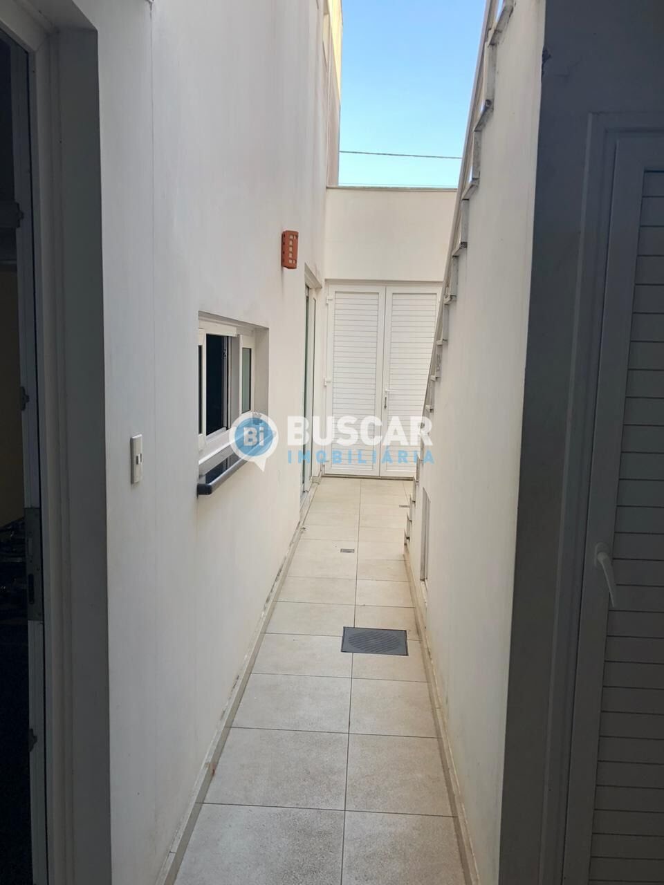 Casa à venda com 3 quartos, 3 suítes, 2 vagas e 150m² no Lagoa Salgada, Feira de Santana (BA) — foto 13 de 30