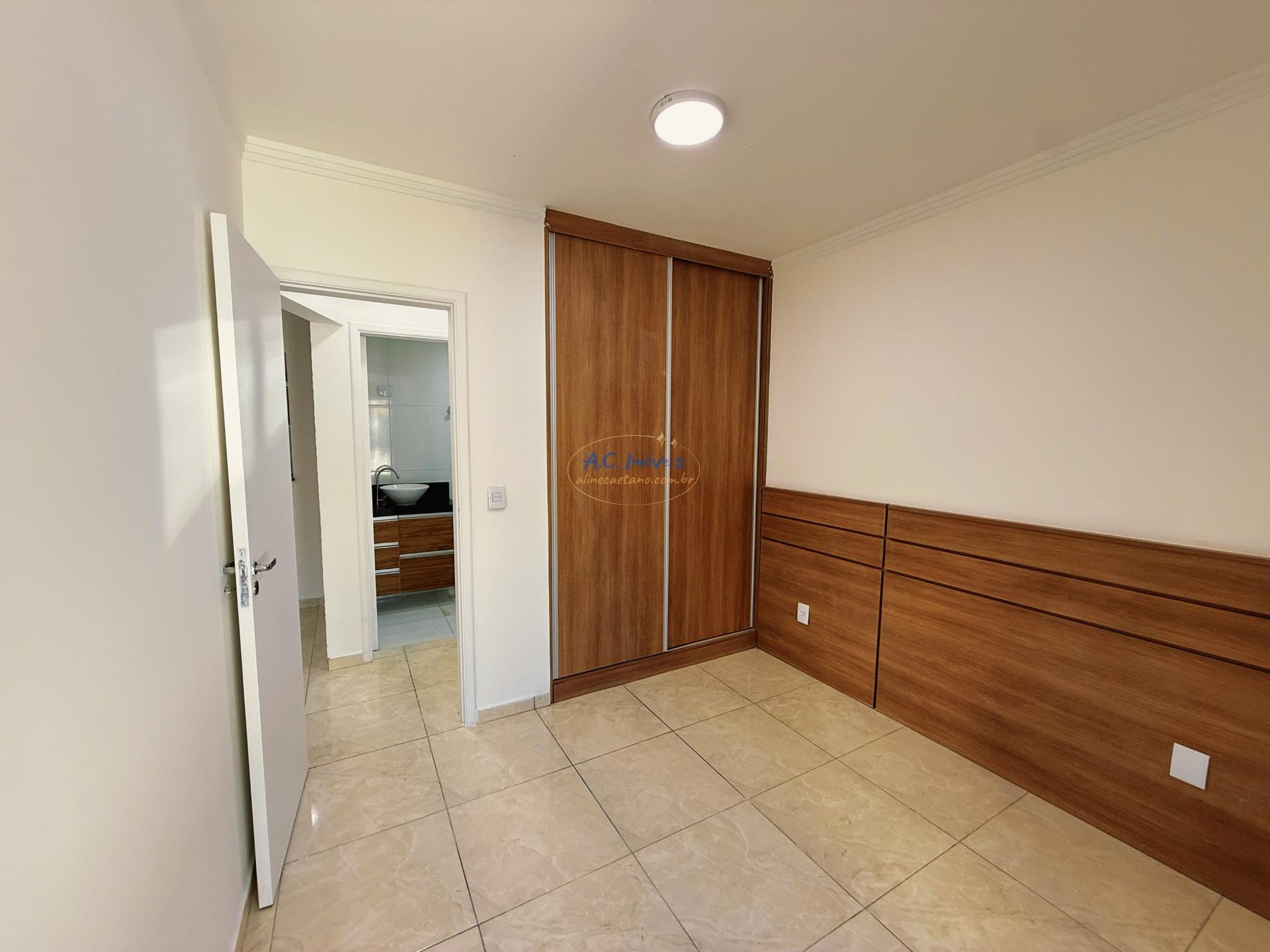 Apartamento à venda com 1 quarto, 1 banheiro, 1 vaga e 69m² no Guilhermina, Praia Grande (SP) — foto 9 de 12