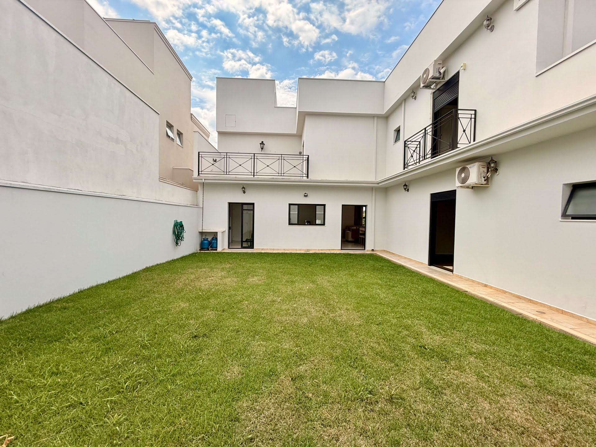 Casa à venda com 3 quartos, 3 suítes, 4 vagas e 199m² no Jardim Esplanada, Indaiatuba (SP) — foto 12 de 30