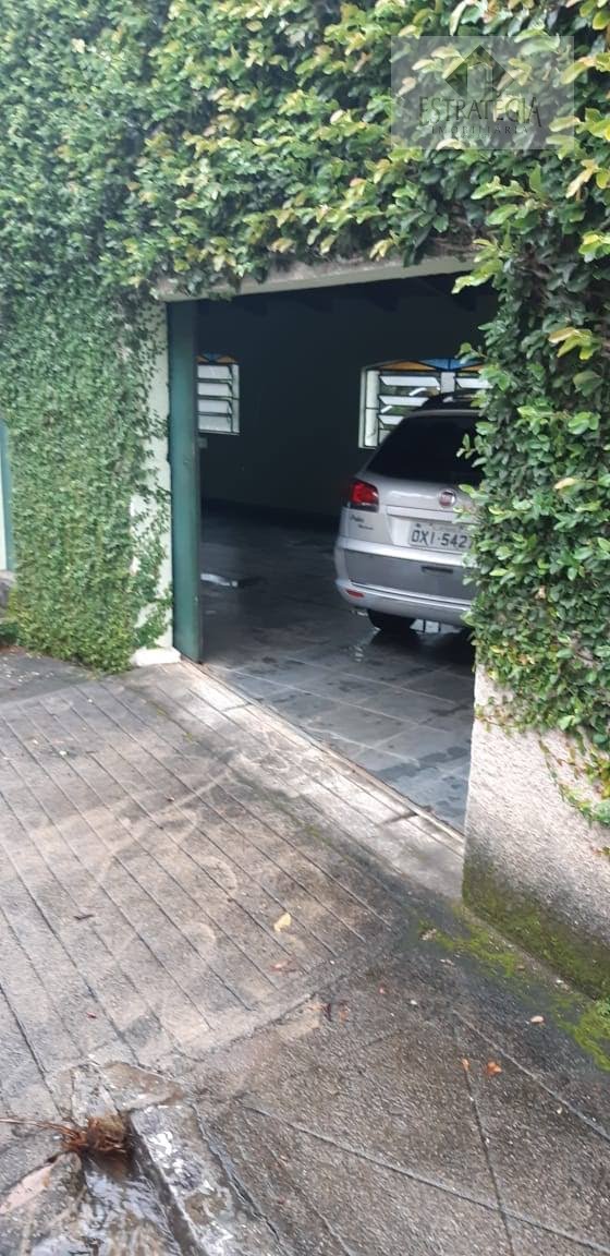 Casa à venda com 5 quartos, 2 suítes, 6 vagas e 440m² no Valparaíso, Petrópolis (RJ) — foto 29 de 30