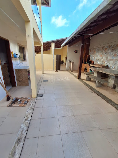 Casa dupolex de 4 quartos para venda no Condomínio Marisol na praia de Manguinhos - São Francisco, RJ