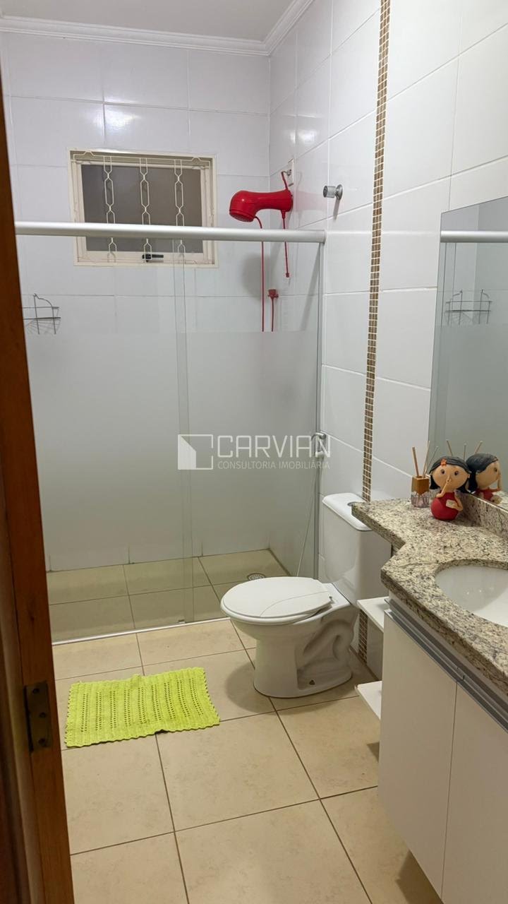 Casa à venda com 3 quartos, 1 suíte, 4 vagas e 135m² no Jardim Ouro Branco, Ribeirão Preto (SP) — foto 22 de 25