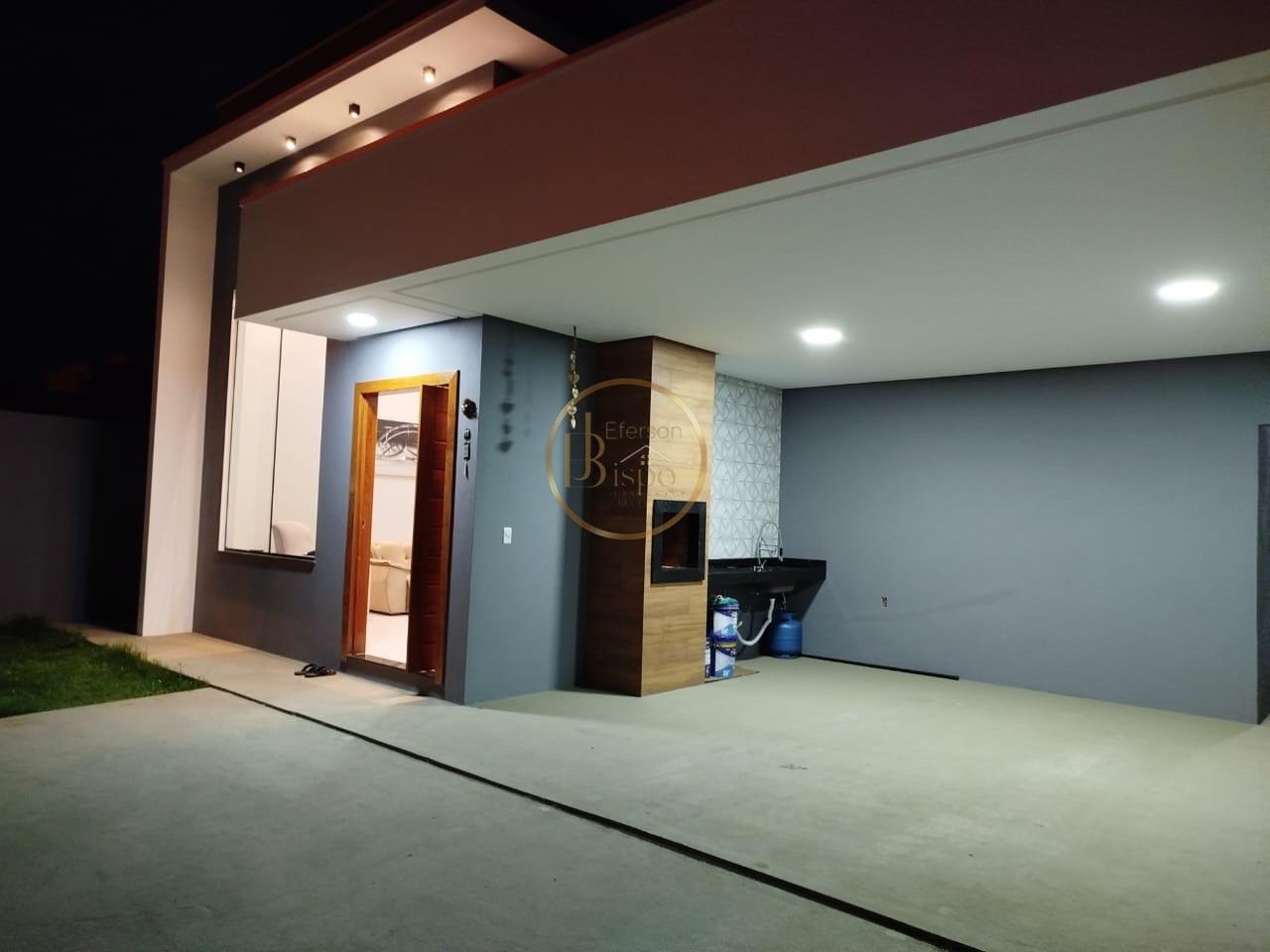 Casa à venda com 3 quartos, 2 banheiros, 2 vagas e 100m² no Loteamento Residencial Portobello, Porto Seguro — foto principal