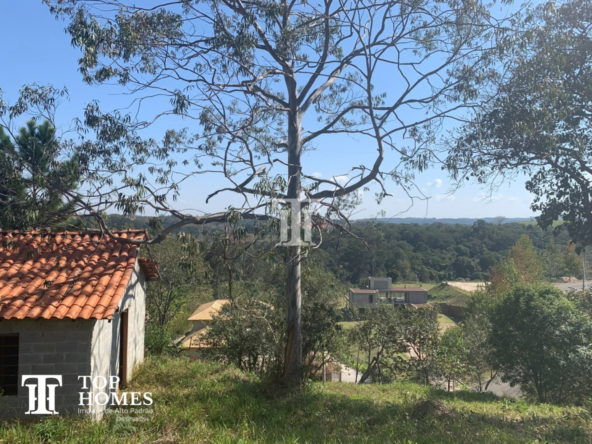 Terreno à venda no condomínio de alto padrão Parque dos Manacás em Jundiaí/Sp