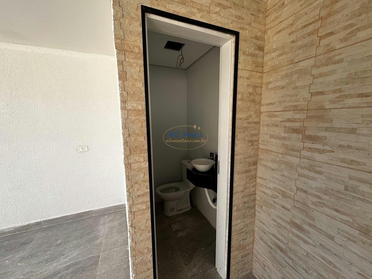 Casa à venda com 3 quartos, 2 suítes, 2 vagas e 135m² no Caiçara, Praia Grande (SP) — foto 12 de 30