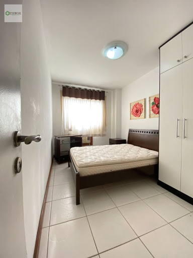 Quarto 1
