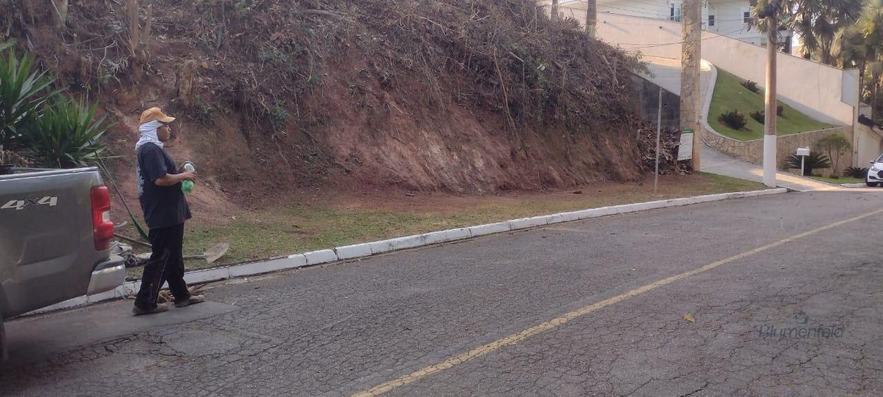 Terreno à venda com 1010m² de terreno no Arujázinho I, II e III, Arujá (SP) — foto 2 de 18