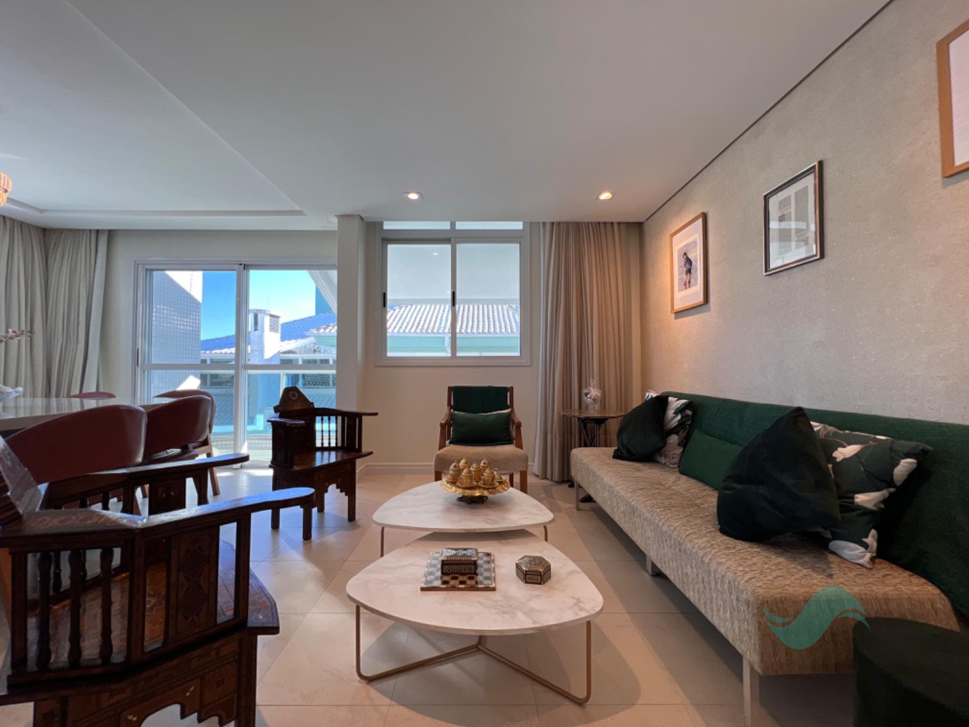 Cobertura à venda com 4 suítes, 3 vagas e 198m² no Jurerê, Florianópolis (SC) — foto 15 de 28