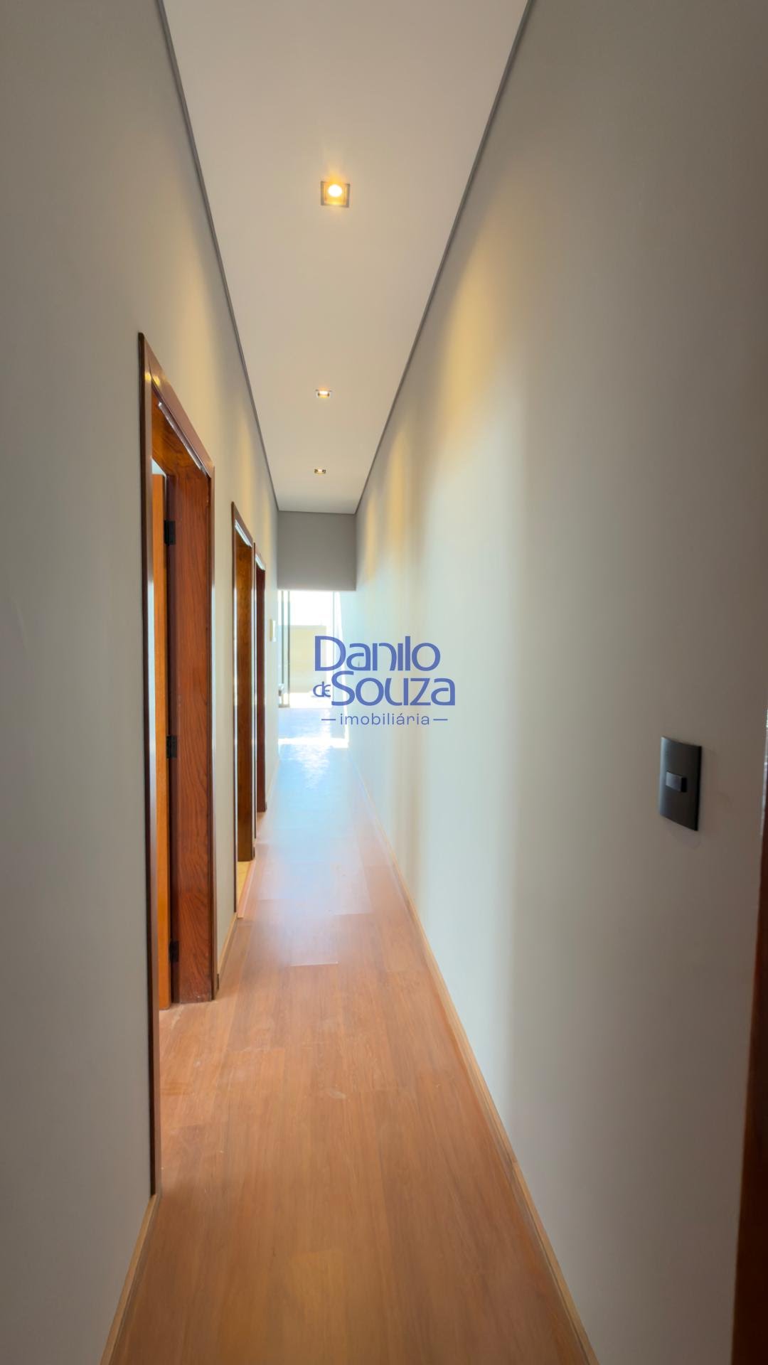 Casa à venda com 3 quartos, 1 suíte, 2 vagas e 128m² no Jardim Europa V, Araxá (MG) — foto 11 de 11