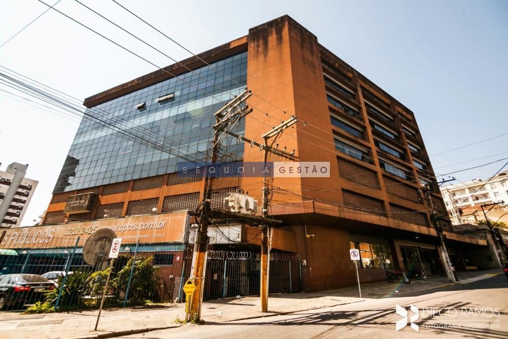 Comercial à venda com 1 banheiro, 4 vagas e 381m² no Floresta, Porto Alegre (RS) — foto 21 de 24