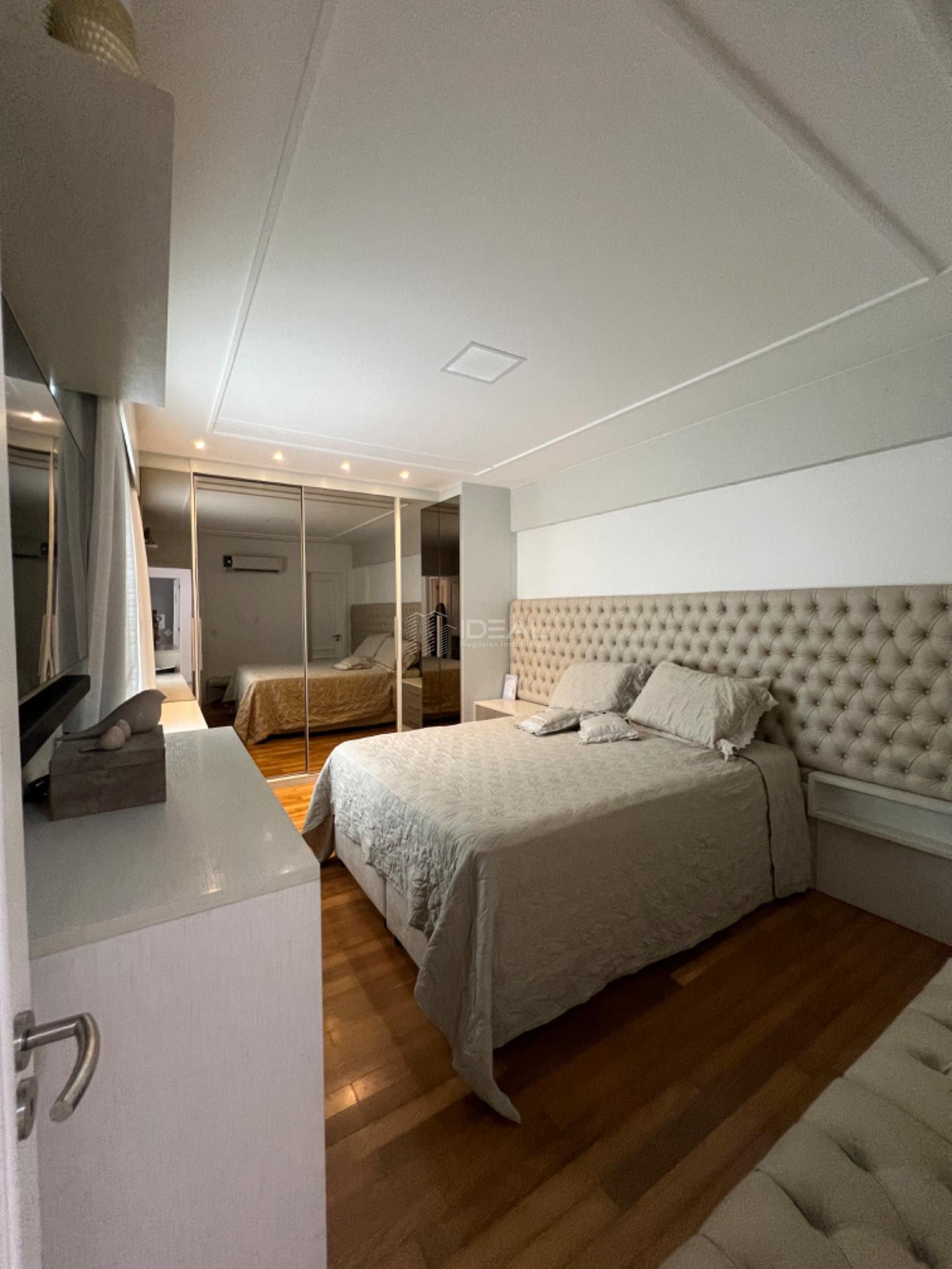 Apartamento à venda com 3 quartos, 1 suíte, 2 vagas e 120m² no Parque Tamandaré, Campos dos Goytacazes (RJ) — foto 22 de 24
