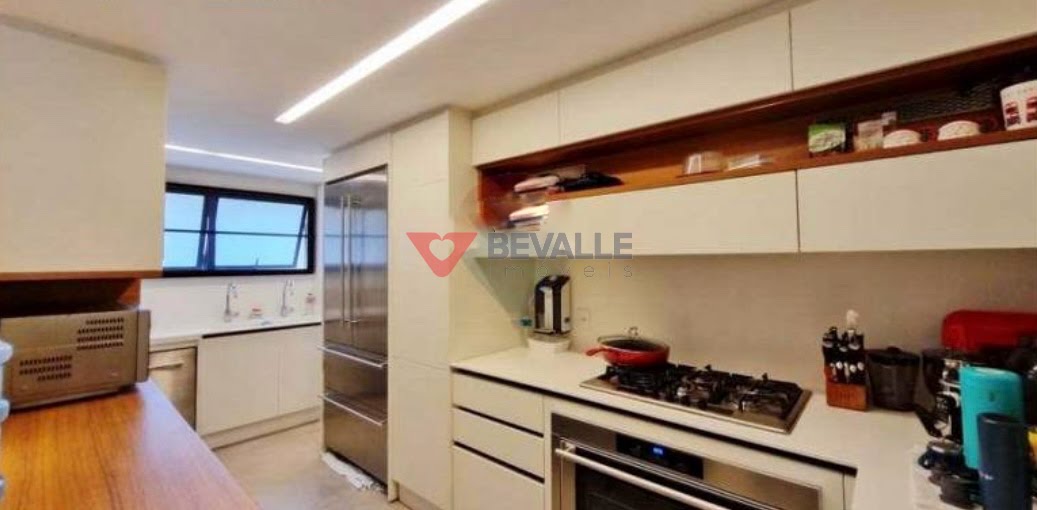 Cobertura à venda com 4 quartos, 4 suítes, 1 vaga e 235m² no Botafogo, Rio de Janeiro (RJ) — foto 18 de 30