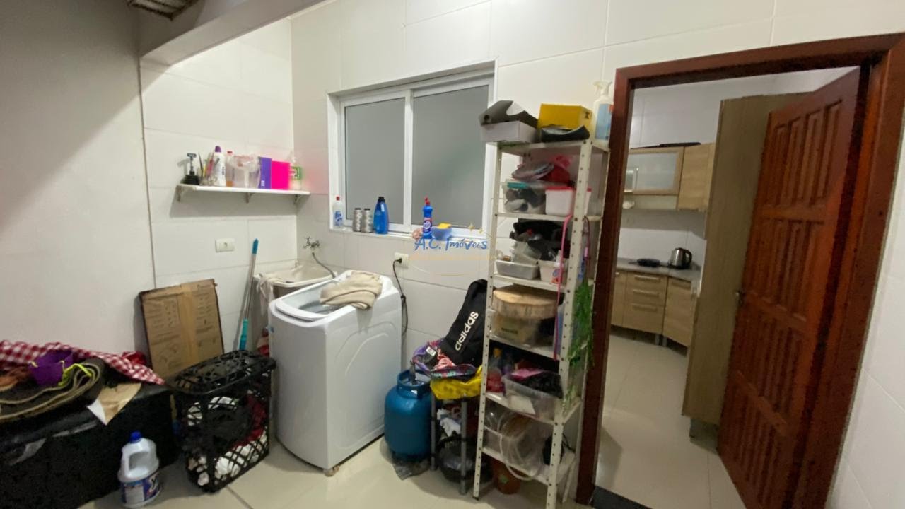 Casa à venda com 3 quartos, 1 suíte e 124m² no Vila Tupi, Praia Grande (SP) — foto 26 de 30