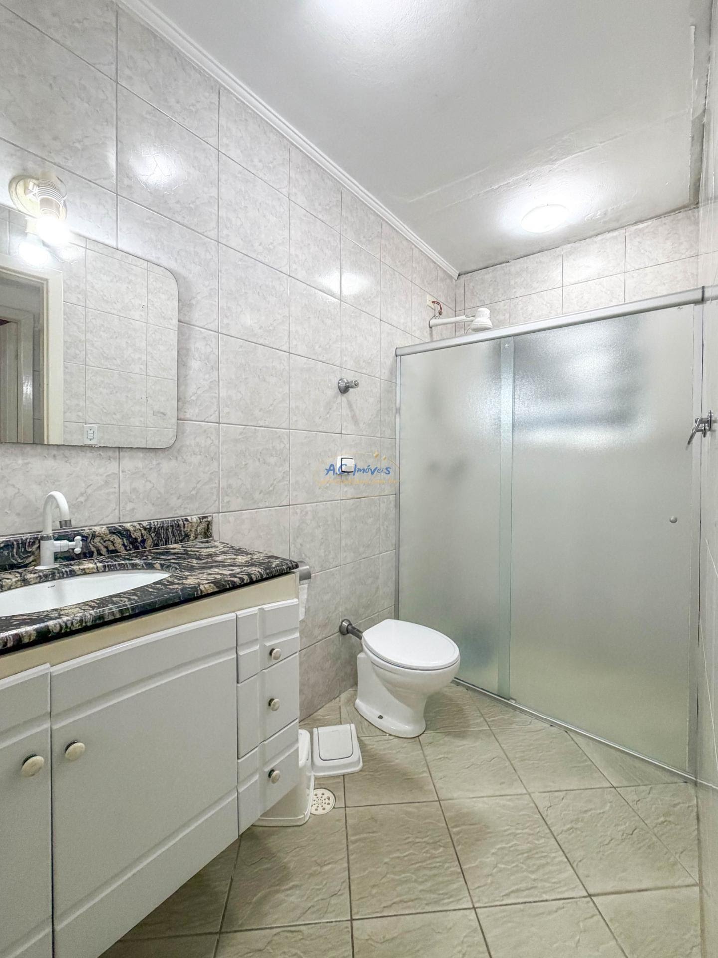 Casa à venda com 1 quarto, 1 banheiro, 1 vaga e 50m² no Canto do Forte, Praia Grande (SP) — foto 10 de 12