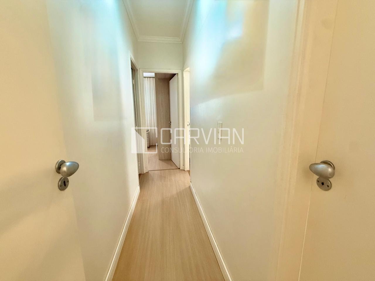 Casa à venda com 4 quartos, 2 suítes, 2 vagas e 145m² no Guaporé, Ribeirão Preto (SP) — foto 8 de 30