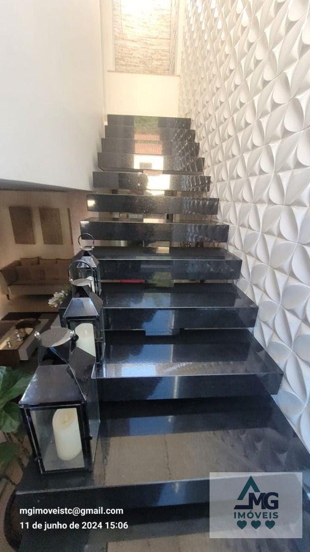 Casa à venda com 4 quartos, 1 suíte, 2 vagas e 230m² no Cotia, Três Corações (MG) — foto 7 de 17