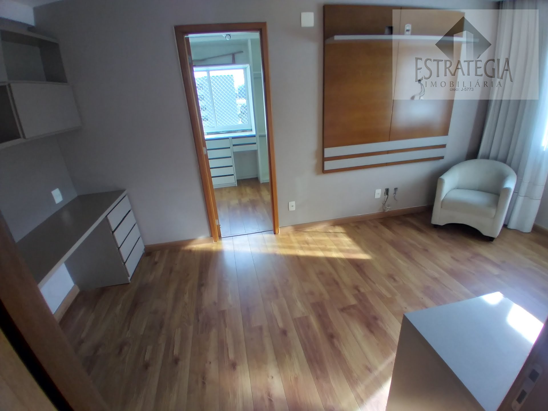 Apartamento à venda com 3 quartos, 1 suíte, 2 vagas e 120m² no Coronel Veiga, Petrópolis (RJ) — foto 22 de 27