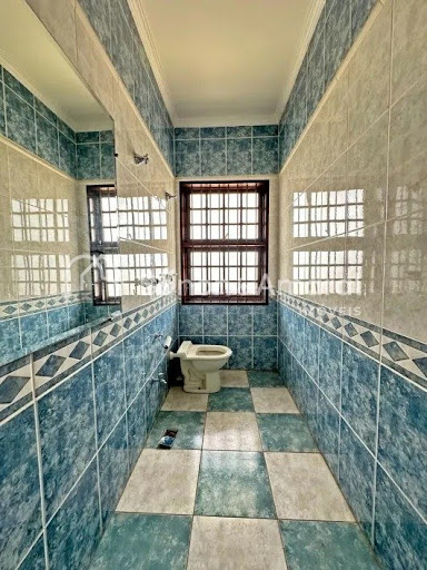 Casa, 4 quartos, 280 m² - Foto 30