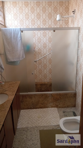 Sobrado à Venda no Jardim Peri Peri, 4 Dorms, 234m²