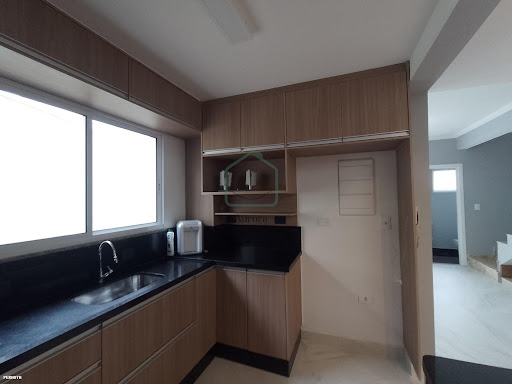 Casa em Condomínio para Venda em Suzano / SP no bairro Parque Santa Rosa 