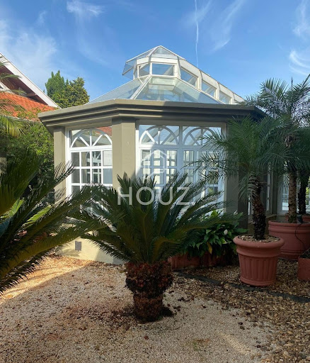 Jardim externo e Jardim de inverno
