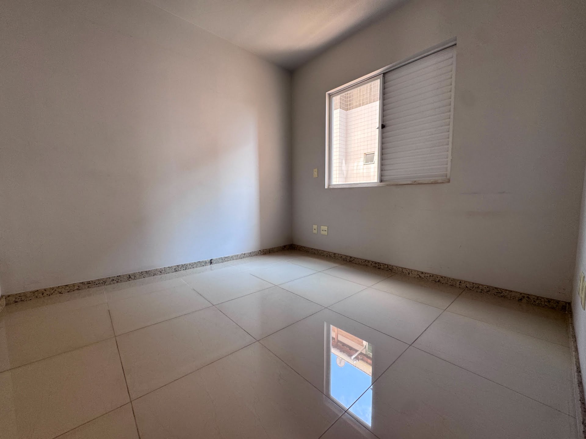 Apartamento à venda com 3 quartos, 1 suíte, 2 vagas e 100m² no Itapoã, Belo Horizonte (MG) — foto 16 de 27