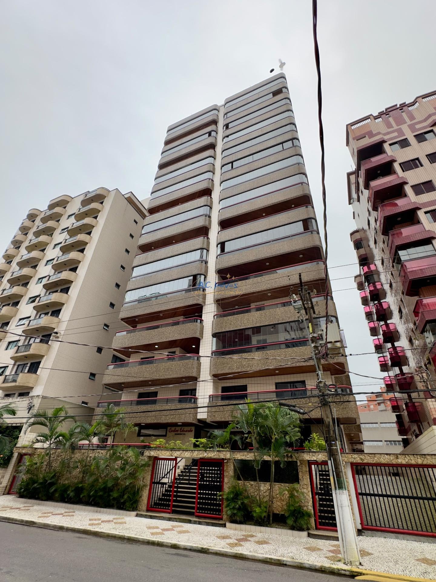 Apartamento à venda com 3 quartos, 2 suítes, 2 vagas e 131m² no Vila Tupi, Praia Grande (SP) — foto 24 de 24