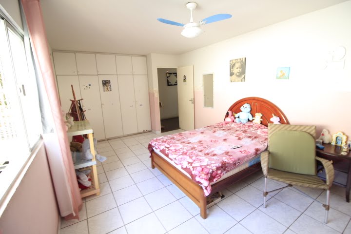 Casa à venda com 6 quartos, 2 suítes, 8 vagas e 354m² no Arruda, Recife (PE) — foto 24 de 30