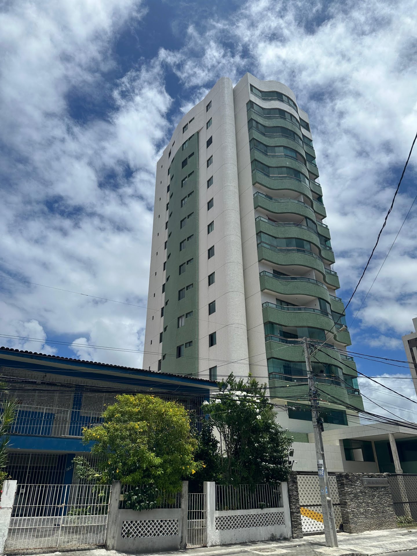 apartamento para venda bairro novo em olinda com 3 suites e 2 vagas garagem