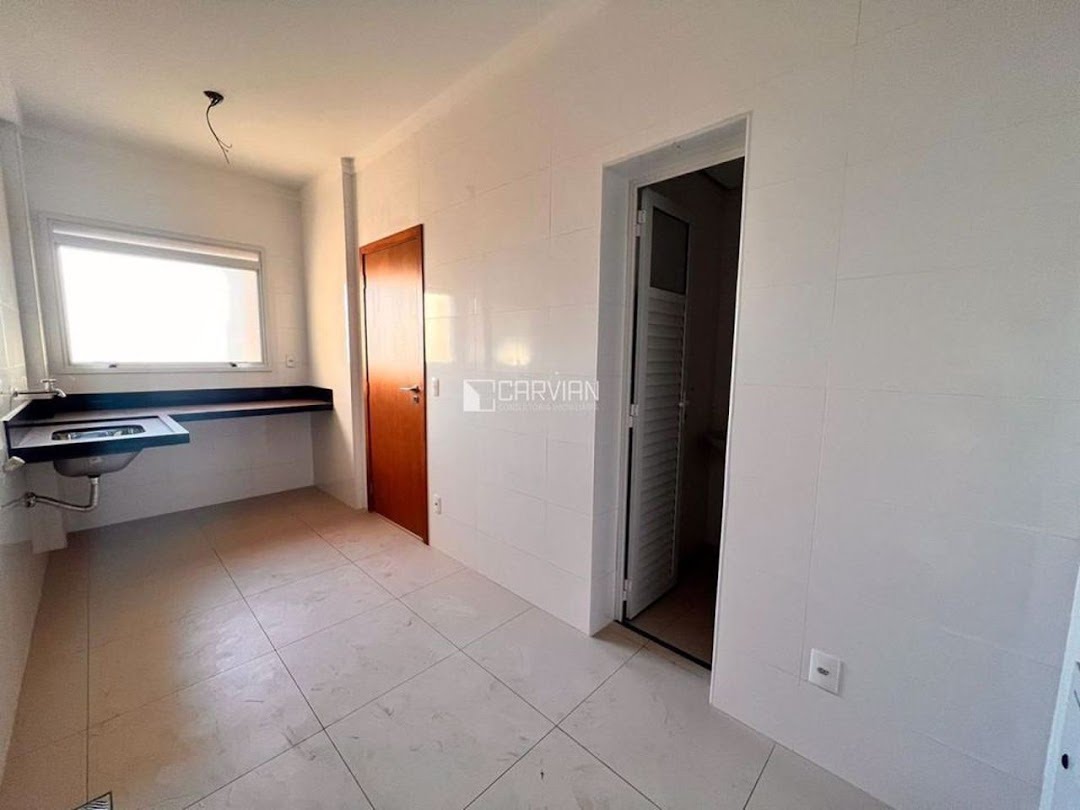 Apartamento à venda com 3 quartos, 3 suítes, 4 vagas e 195m² no Residencial Alto do Ipe, Ribeirão Preto (SP) — foto 18 de 30