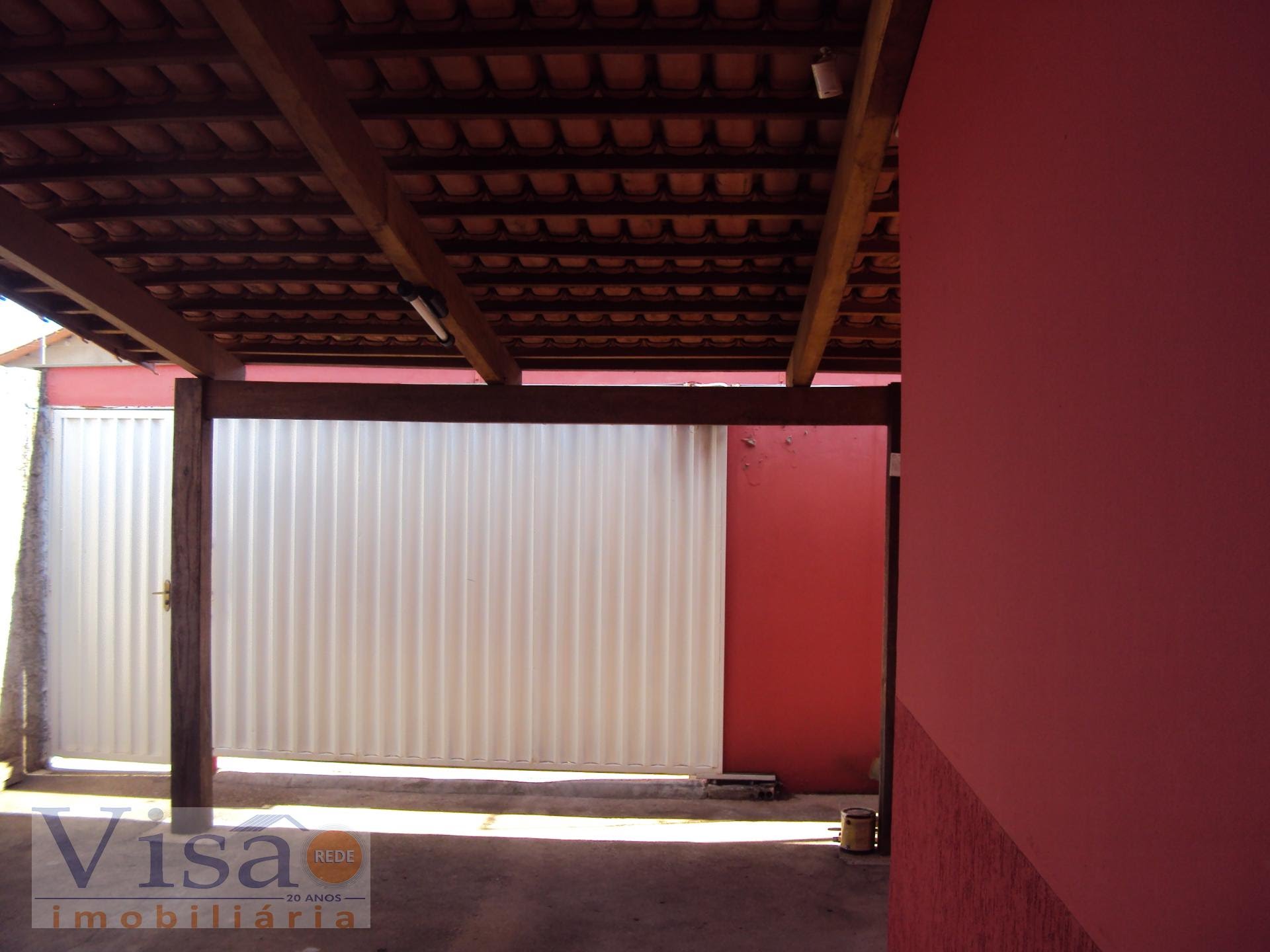 Casa à venda com 3 quartos, 1 banheiro, 2 vagas e 120m² no B. Primavera, Paracatu (MG) — foto 8 de 16