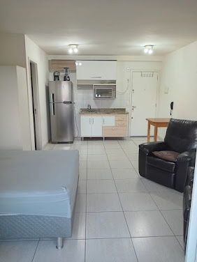 Apartamento kit em Cambuci  -  São Paulo