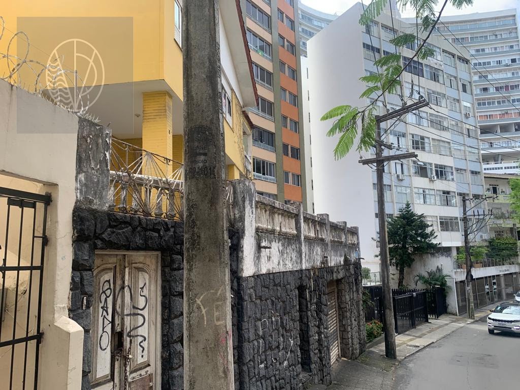 Casa à venda com 8 quartos, 5 banheiros, 3 vagas e 515m² no Barra, Salvador (BA) — foto 8 de 13
