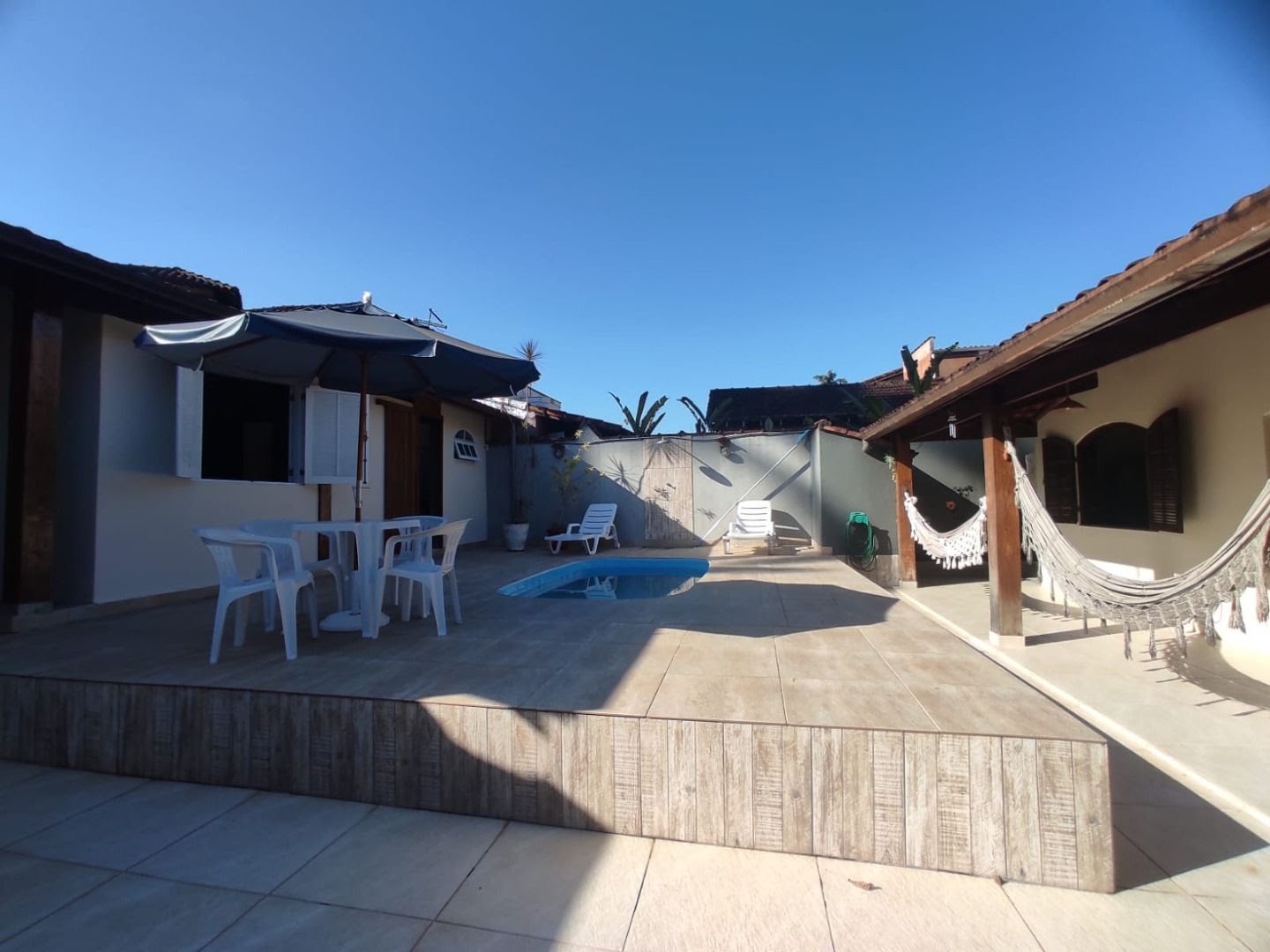 Casa à venda com 6 quartos, 5 banheiros, 4 vagas e 200m² no Itaguá, Ubatuba (SP) — foto 4 de 29