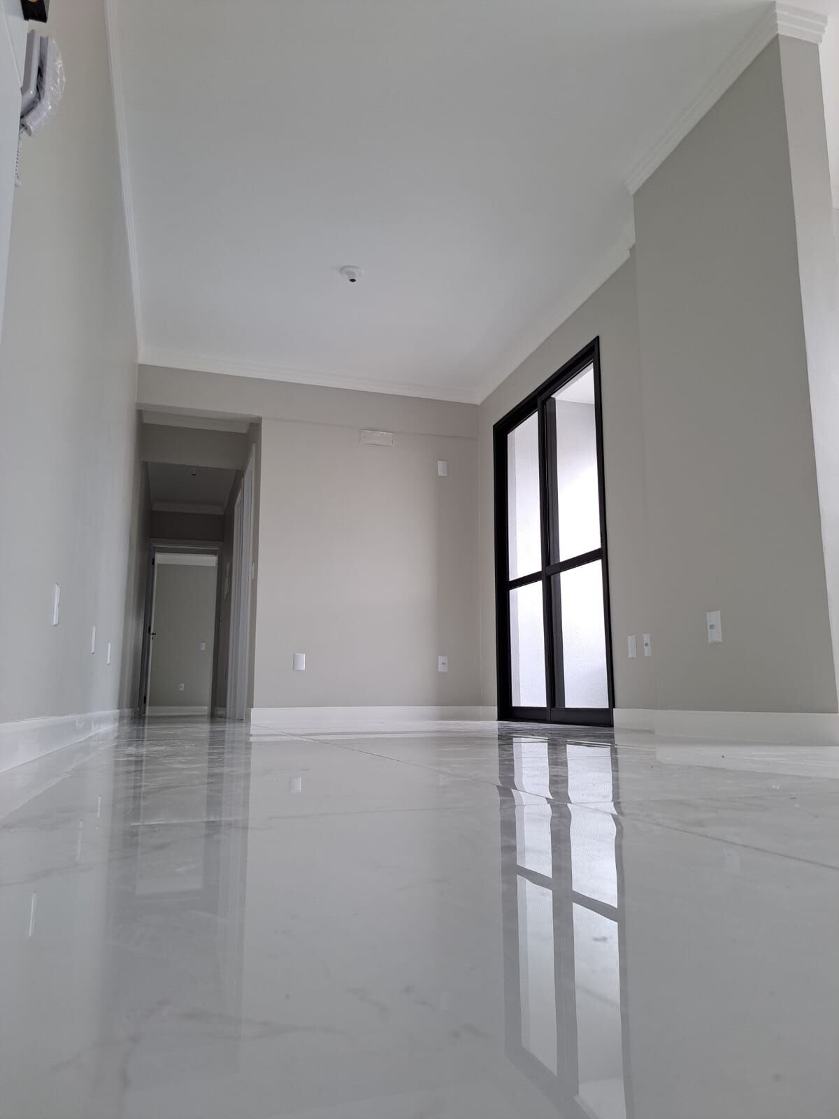 Apartamento à venda com 2 quartos, 1 suíte, 1 vaga e 78m² no Flor de Nápolis, São José (SC) — foto 3 de 16
