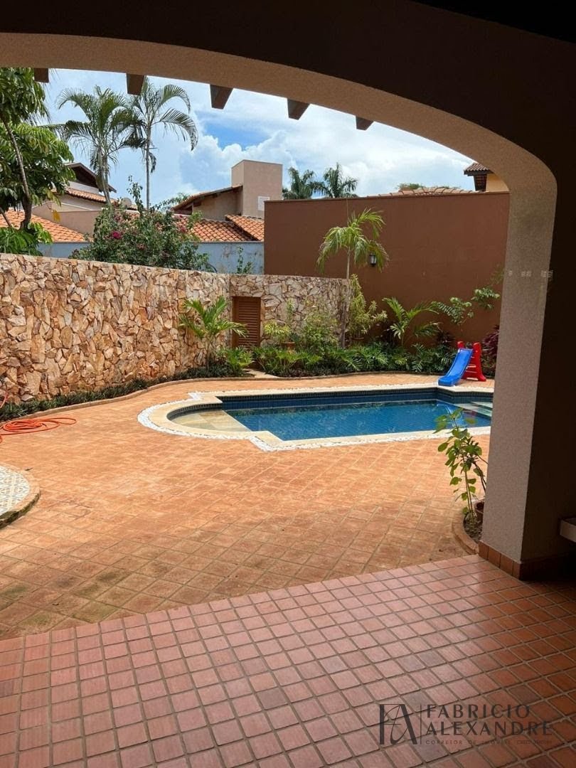 Casa à venda com 3 quartos, 3 suítes e 580m² no Village Santa Helena, São José do Rio Preto (SP) — foto 7 de 16