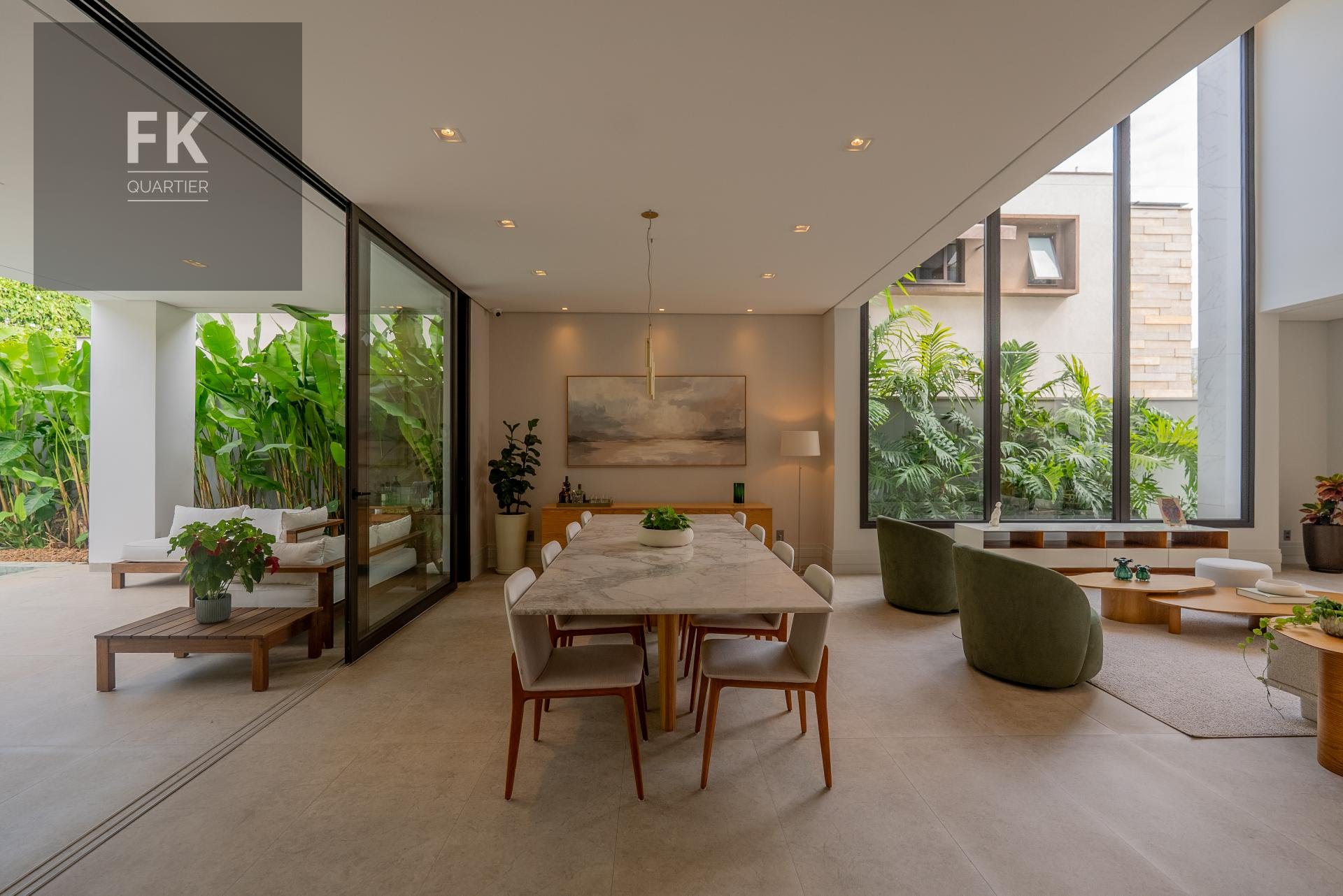 Casa à venda com 4 quartos, 4 suítes, 6 vagas e 537m² no Alphaville Residencial Dois, Barueri (SP) — foto 10 de 30