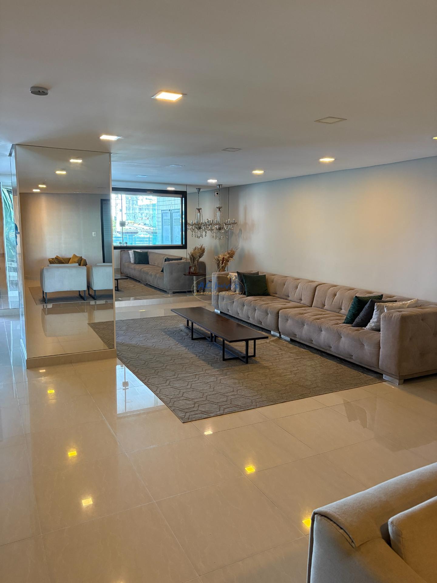 Apartamento à venda com 3 quartos, 1 suíte, 2 vagas e 110m² no Vila Caiçara, Praia Grande (SP) — foto 2 de 30